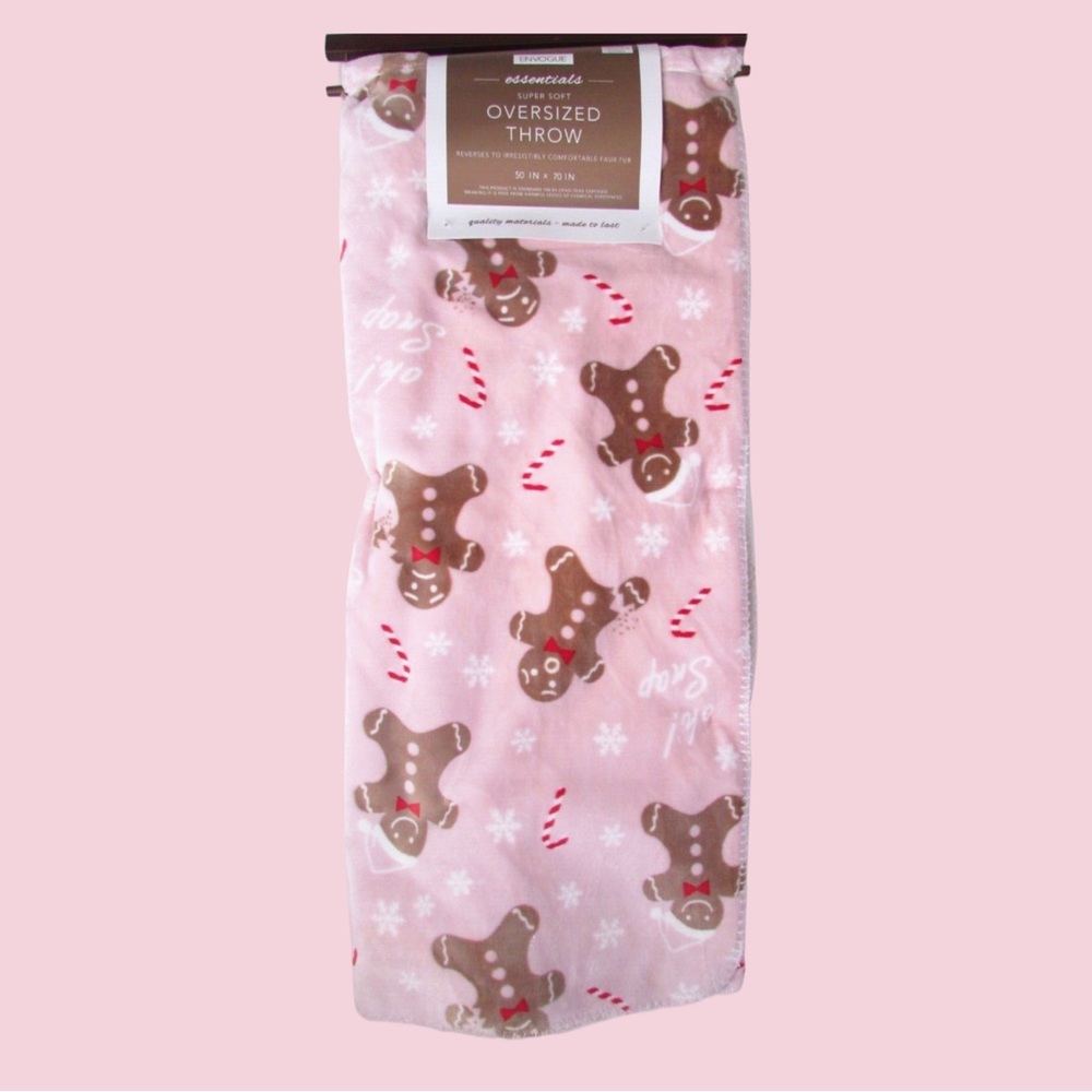 Pink gingerbread blanket